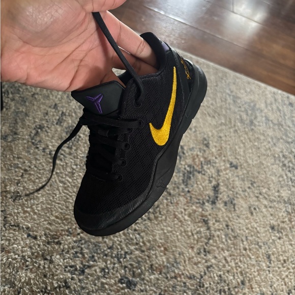 Kids Kobe - Picture 4 of 5